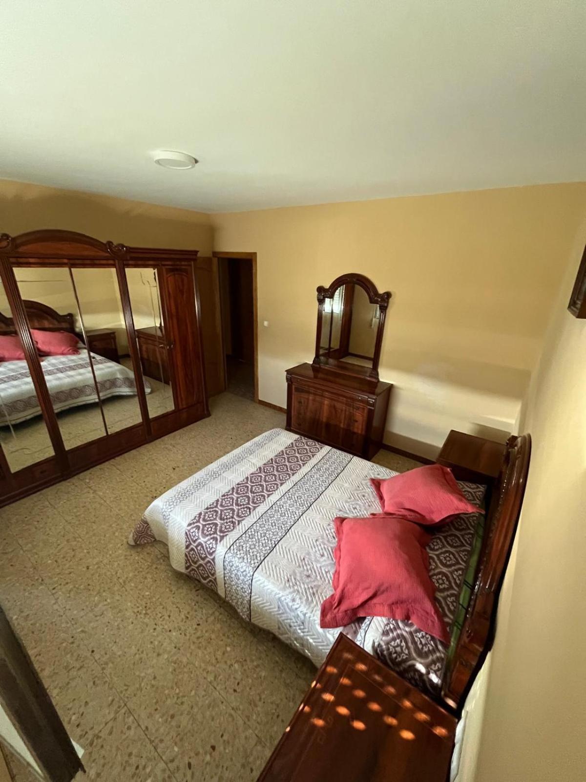 Tio Moncho - Casa Tia Maria Apartment บียานูเอบา เด อาโรซา ภายนอก รูปภาพ